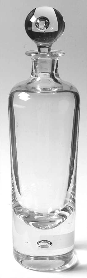 Pippi Clear Decanter & Stopper by Kosta-Boda-1