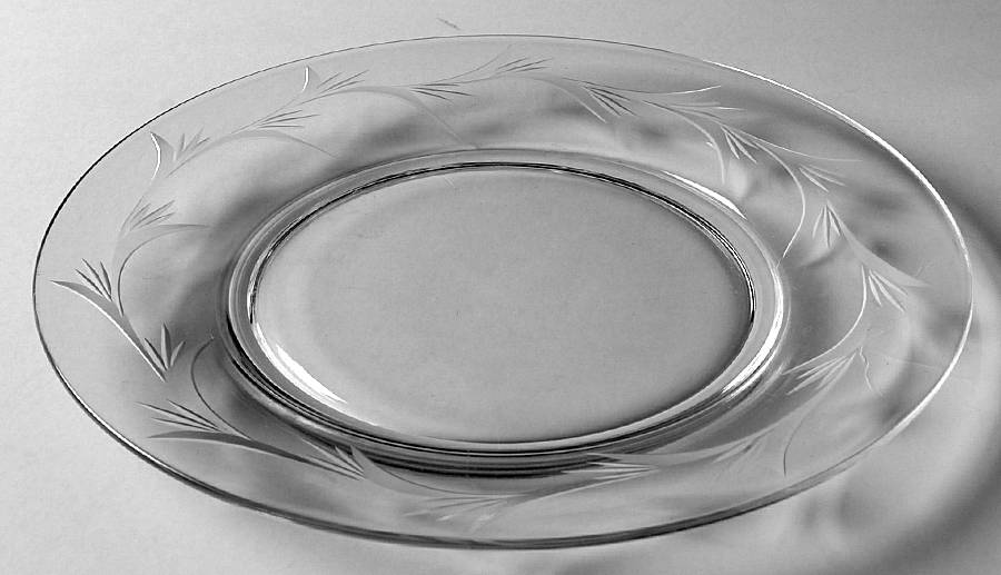 Pysen Salad Plate by Kosta-Boda-1