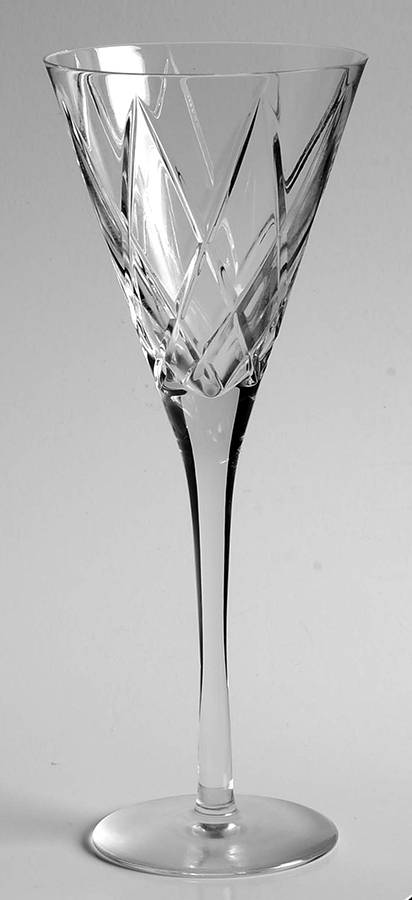 Ritz Wine Glass by Kosta-Boda-1