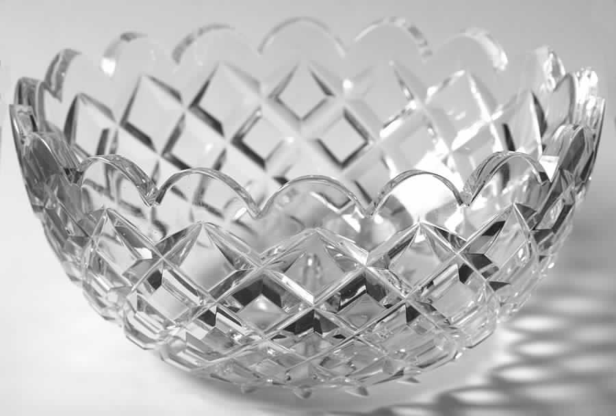 Rut Majestic 8" Round Bowl by Kosta-Boda-1