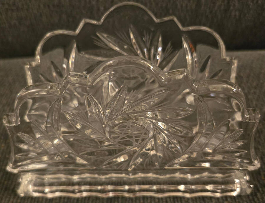Liszt Napkin Holder by Kristal Zajecar-1