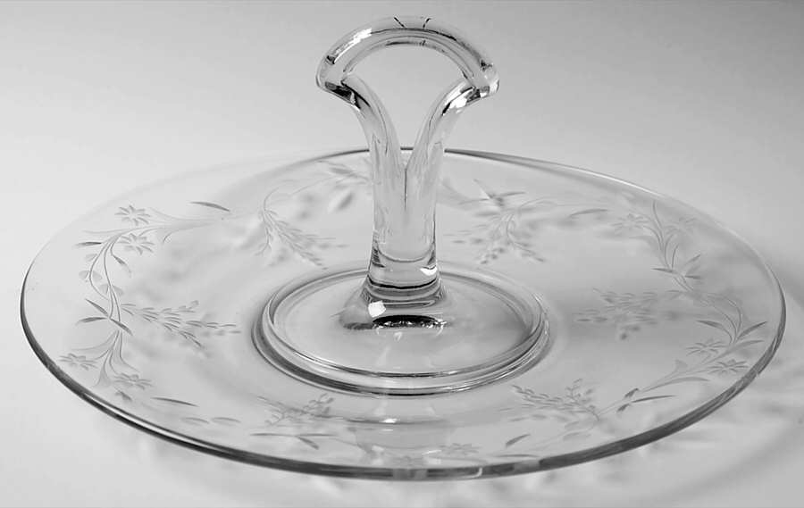 Jasmine Center Handle Tray by Kusak Cut Glass Works-1
