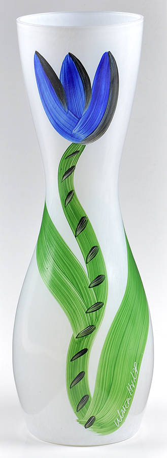 Tulipa 10" Flower Vase by Kosta-Boda-1