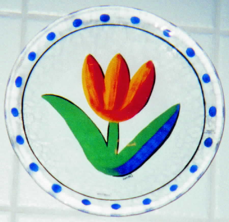 Tulipa 10" Sandwich Plate by Kosta-Boda-1