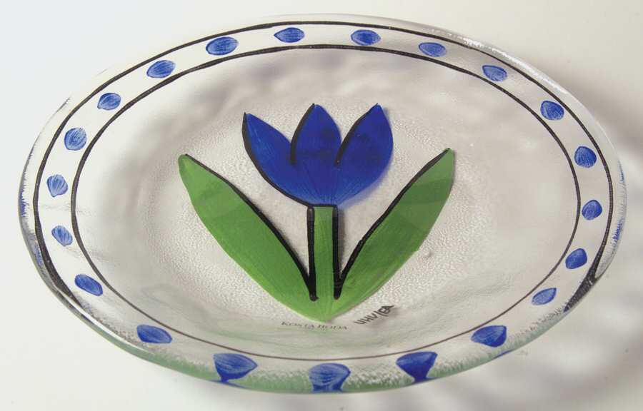 Tulipa 7" Salad Plate by Kosta-Boda-1