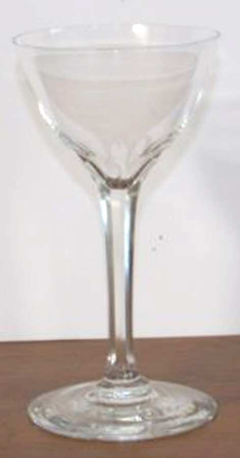 KOS33 Wine Glass by Kosta-Boda-1