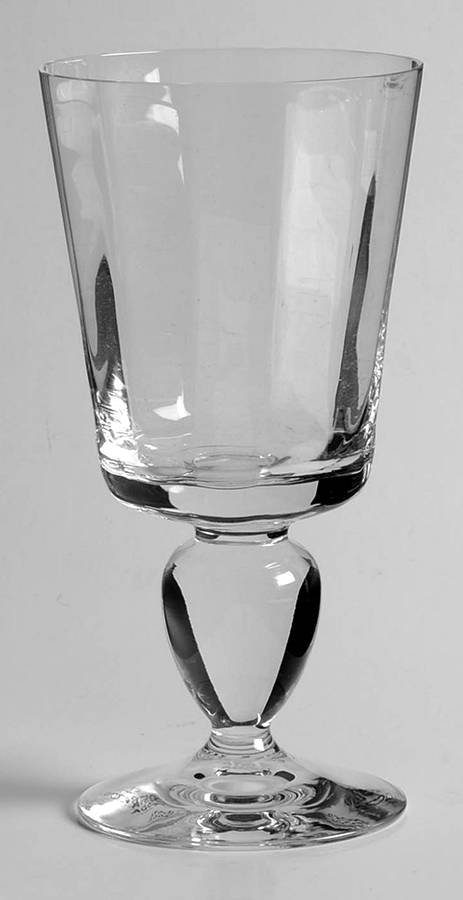 Linne Wine Glass by Kosta-Boda-1