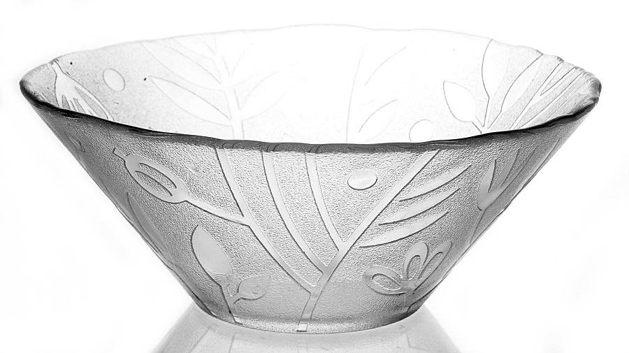 Anna 9" Round Bowl by Kosta-Boda-1