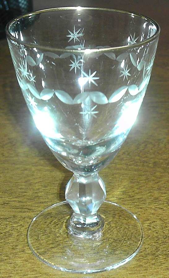 KOS63 Wine Glass by Kosta-Boda-1