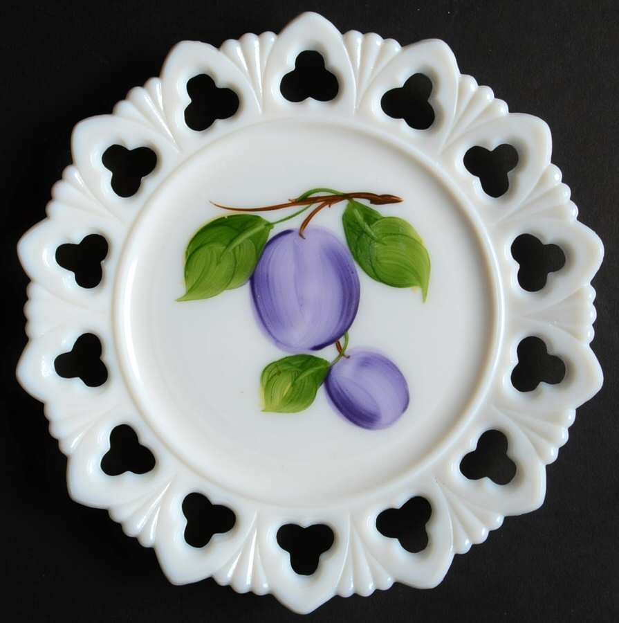 Shell and Club Fruit 7" Decorative Plate by Kemple-1