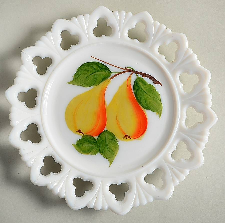 Shell and Club Fruit 7" Decorative Plate by Kemple-1
