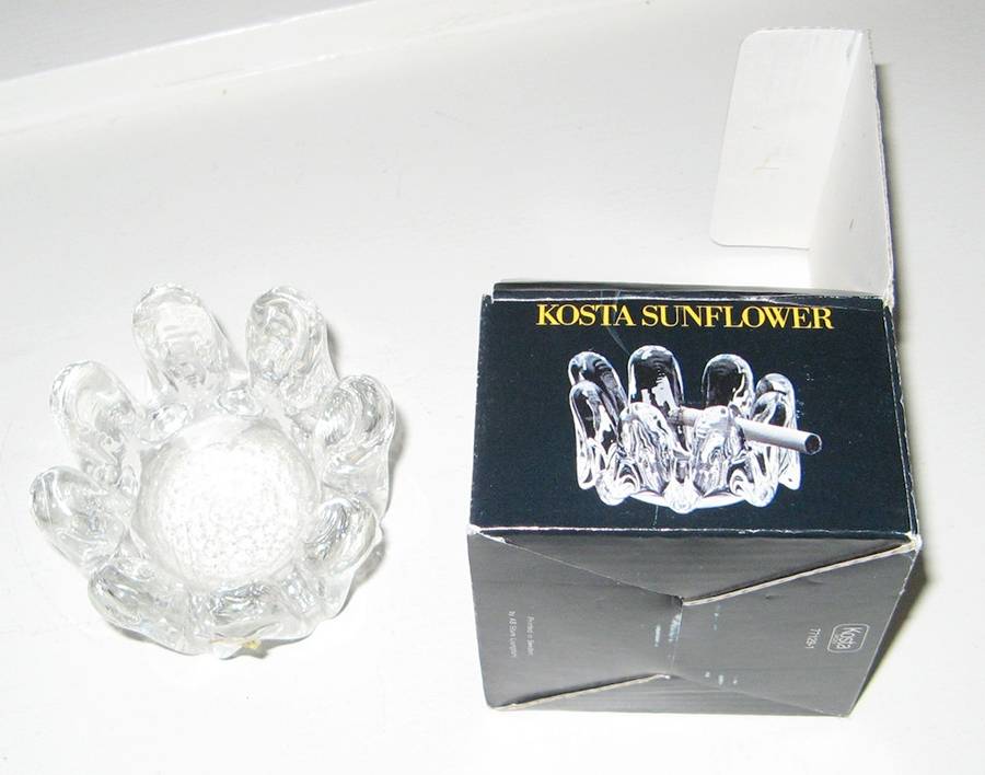 Sunflower Ashtray by Kosta-Boda-1