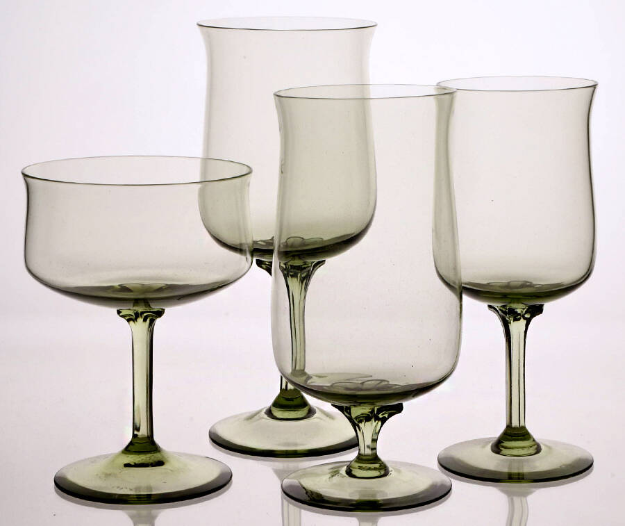 Green Mist 32 Piece Estate Set by Lenox-1