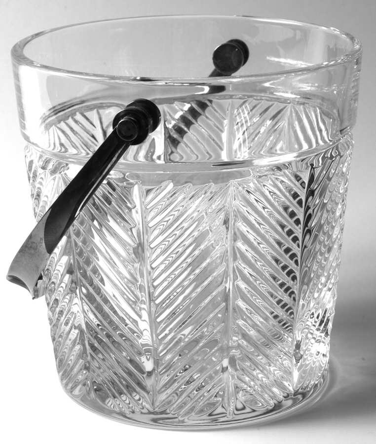 Herringbone Ice Bucket with Detachable Handle by Ralph Lauren Crystal-1