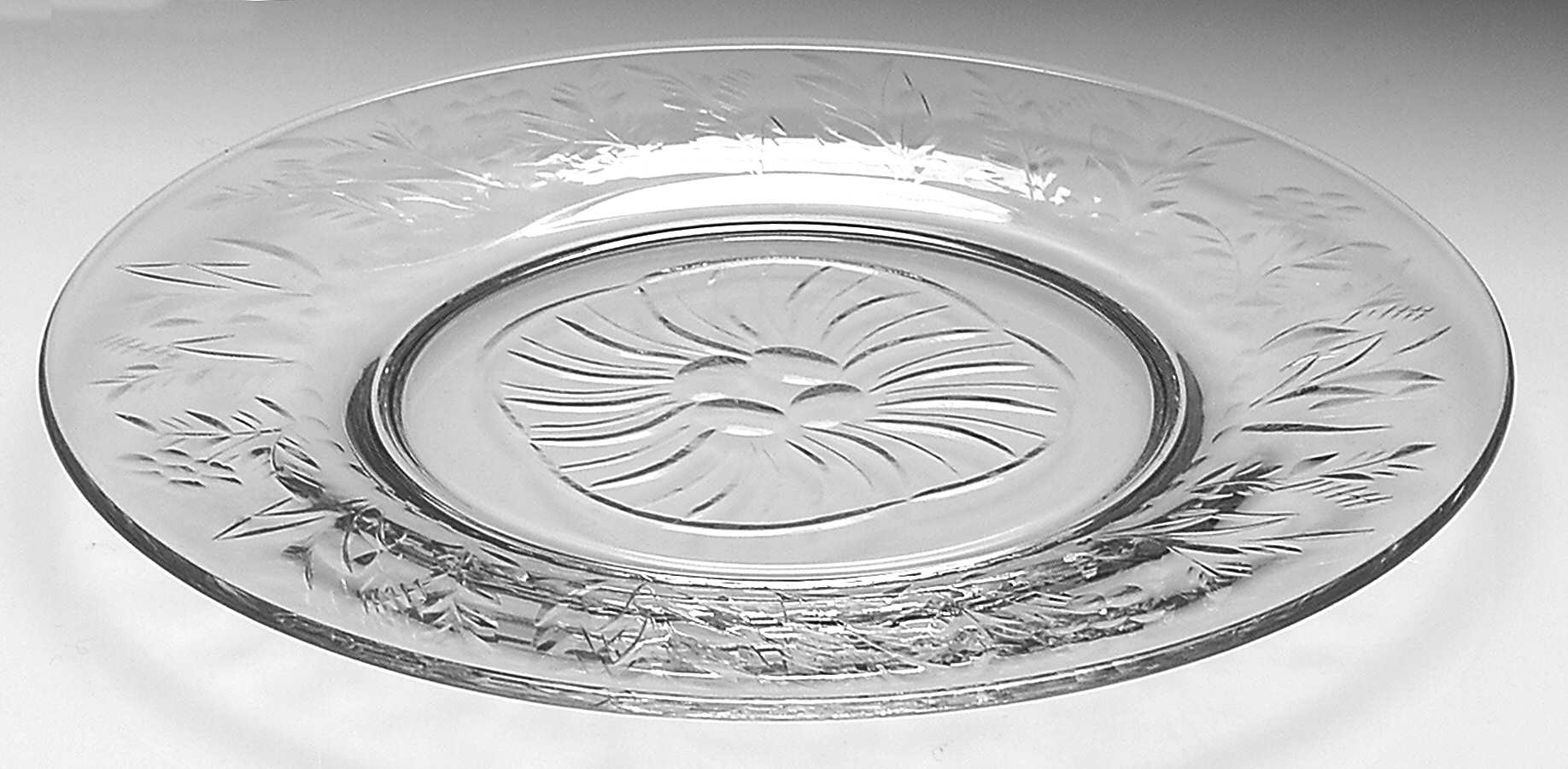 1015-1 Luncheon Plate by Rock Sharpe-1