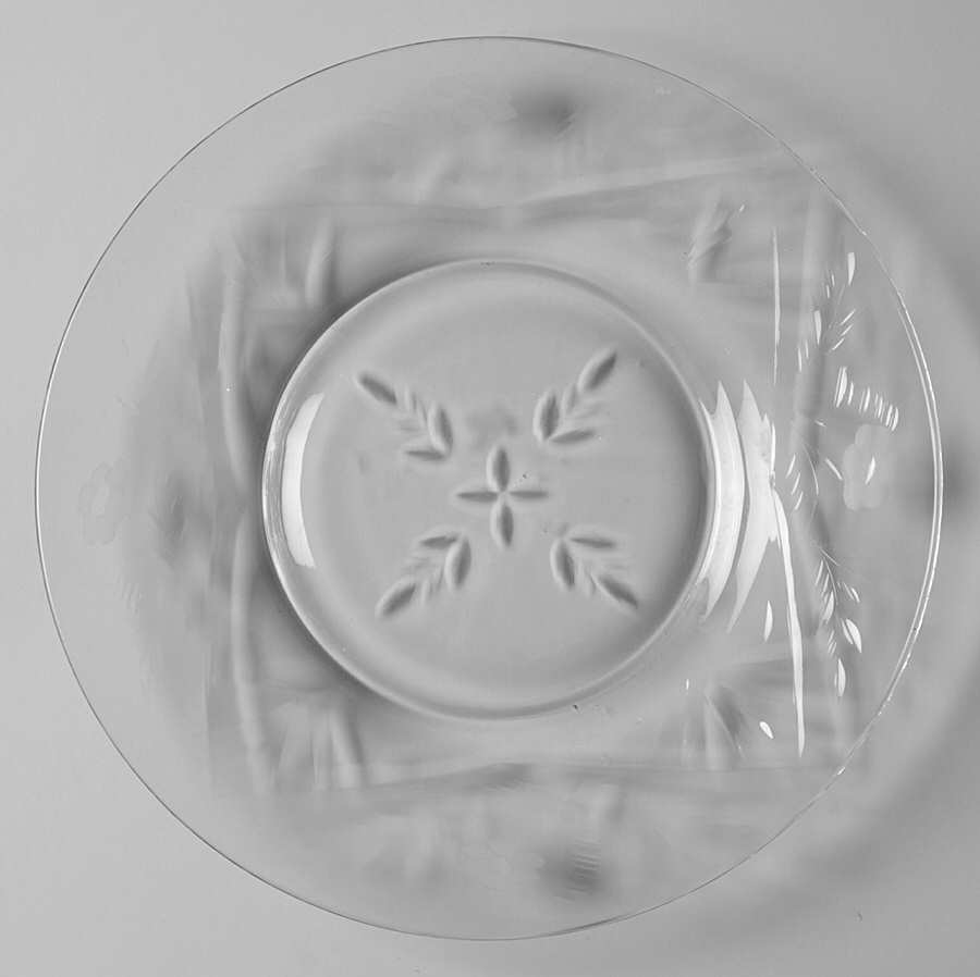 2004-1 Luncheon Plate by Rock Sharpe-1