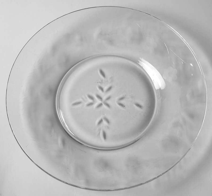 2006-3 Luncheon Plate by Rock Sharpe-1