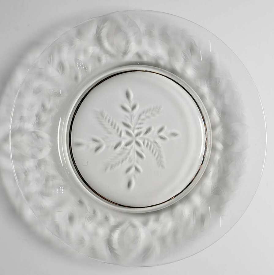 2009-6 Luncheon Plate by Rock Sharpe-1