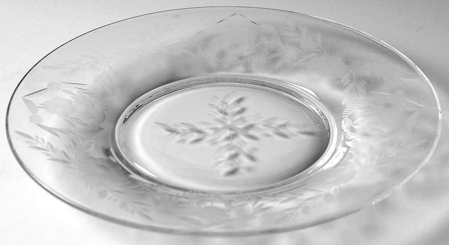 2011-5 Luncheon Plate by Rock Sharpe-1