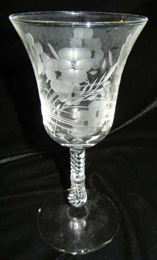 3007-9 Wine Glass by Rock Sharpe-1