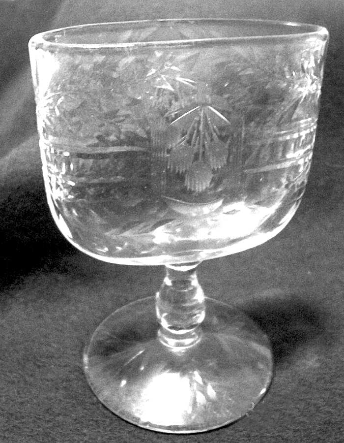 Countess Stemmed Cigarette Holder by Rock Sharpe-1