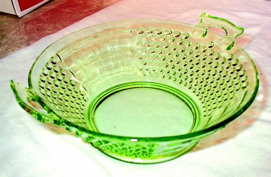 American Pioneer Green 9" Handled Bowl by Liberty Works-1