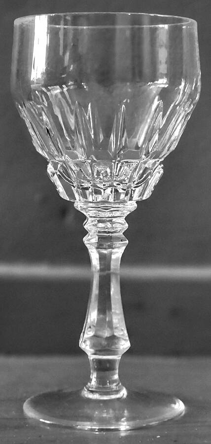 LA1 Wine Glass by Lausitzer-1