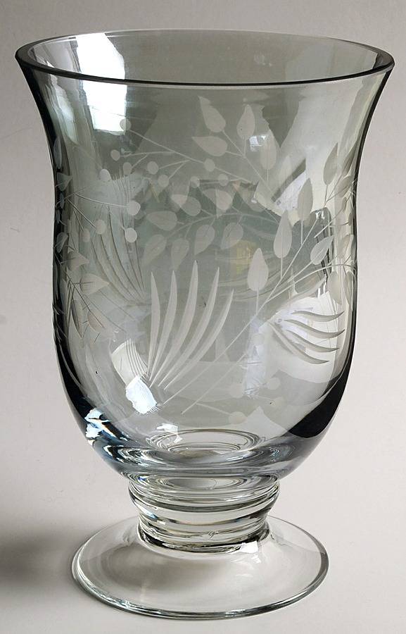 Williamsburg Boxwood and Pine Green 1 Piece Open Hurricane/Vase by Lenox-1