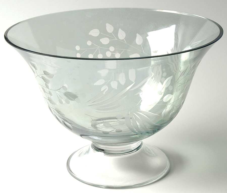 Williamsburg Boxwood and Pine Green 9" Footed Bowl by Lenox-1