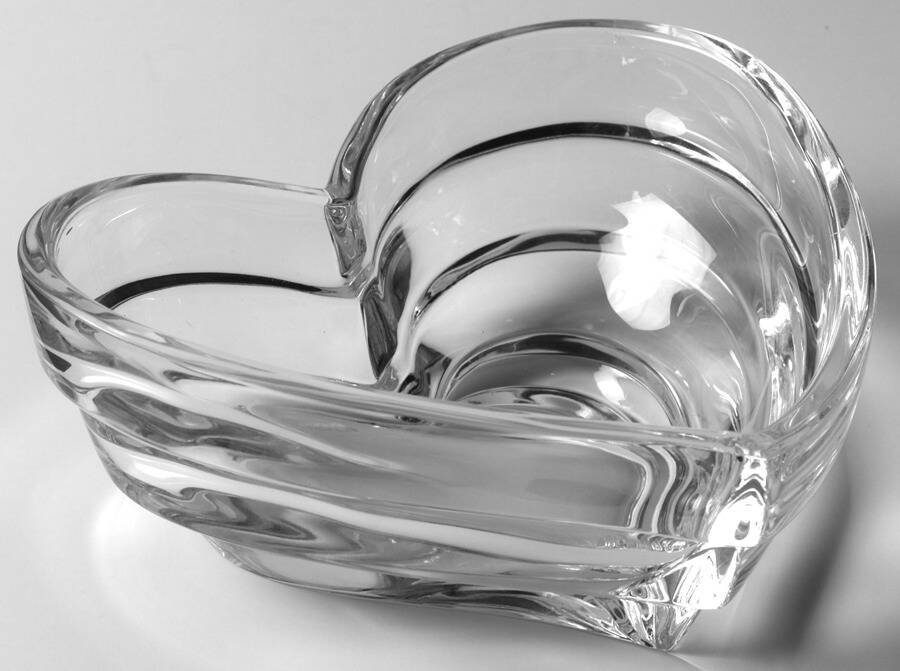 Arctic Bloom Collection 6" Heart Bowl by Lenox-1
