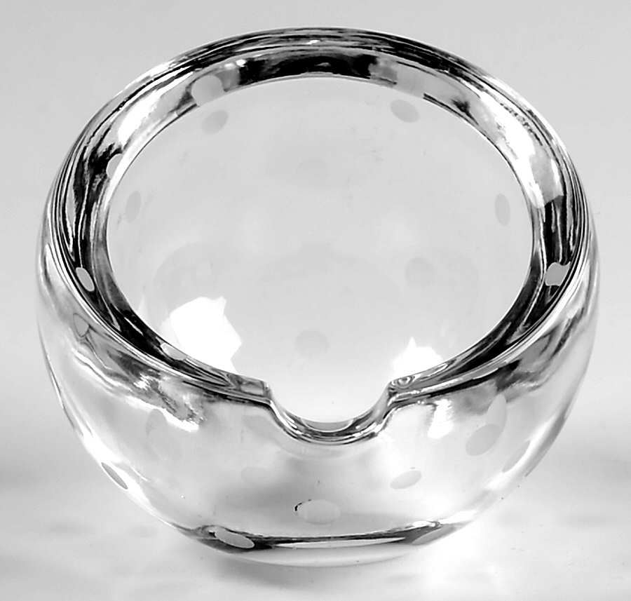 Larabee Dot Round Ashtray by Lenox-1