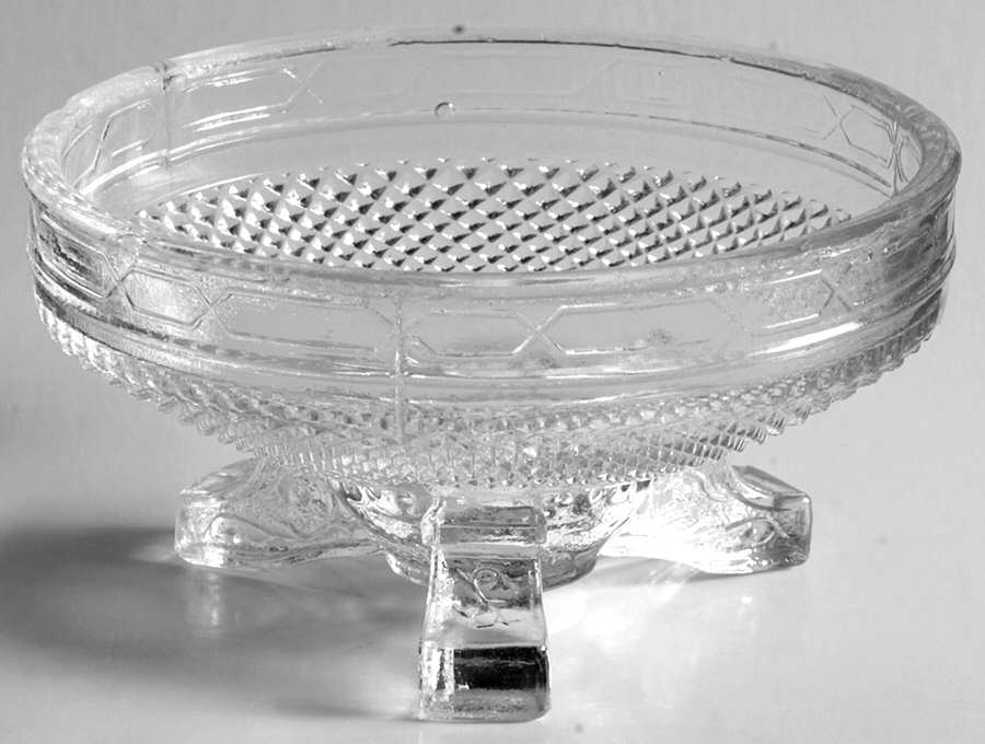 Queen Anne Footed Sauce Dish by Labelle-1