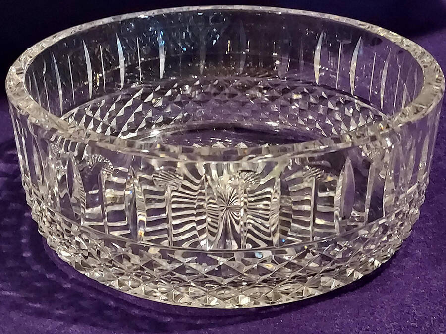 Orleans 8" Round Bowl by Lamaison-1