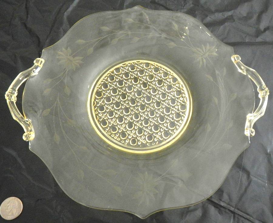 LAC15 Handled Cake Plate by Lancaster-1