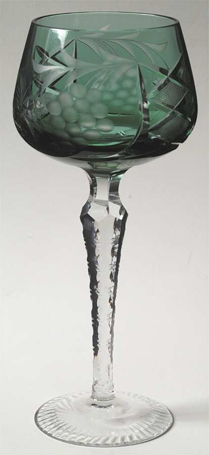 LA16 (Continuous Cut Foot) Green Water Goblet by Lausitzer-1