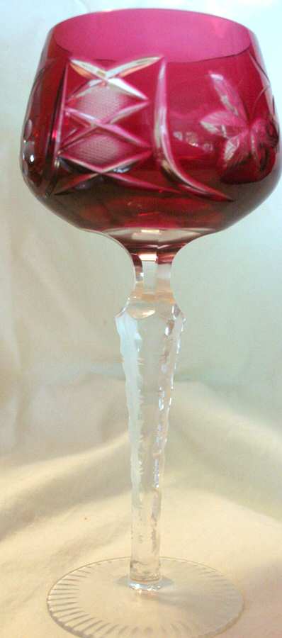 LA16 (Continuous Cut Foot) Cranberry Water Goblet by Lausitzer-1