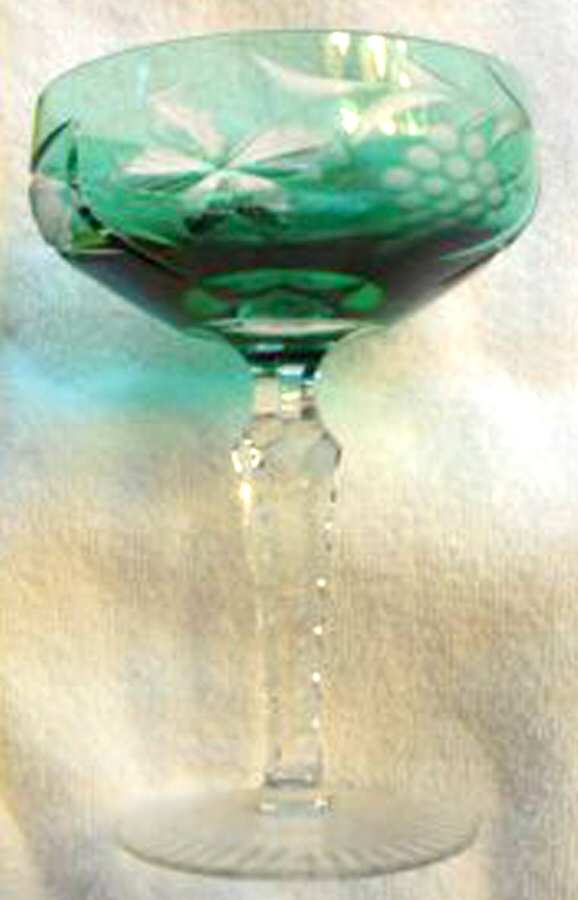 LA16 (Continuous Cut Foot) Green Champagne/Tall Sherbet by Lausitzer-1