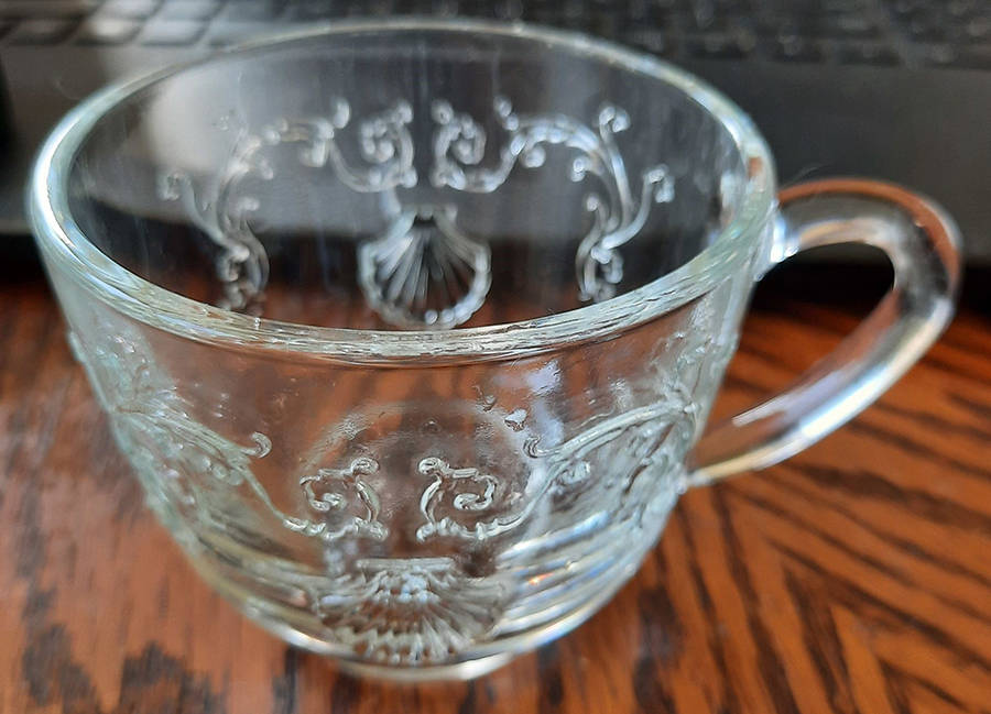 Versailles Flat Cup by La Rochere-1