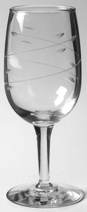 Interlude (Smooth Stem) Wine Glass by Libbey Glass Company-1