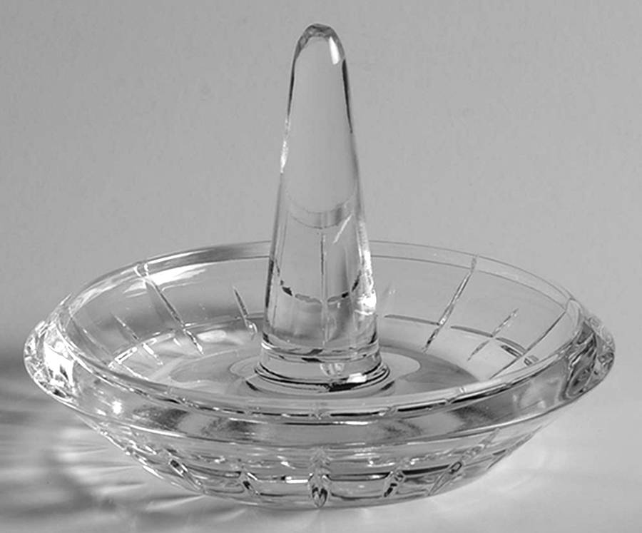 Cocktail Party Ring Holder by Ralph Lauren Crystal-1