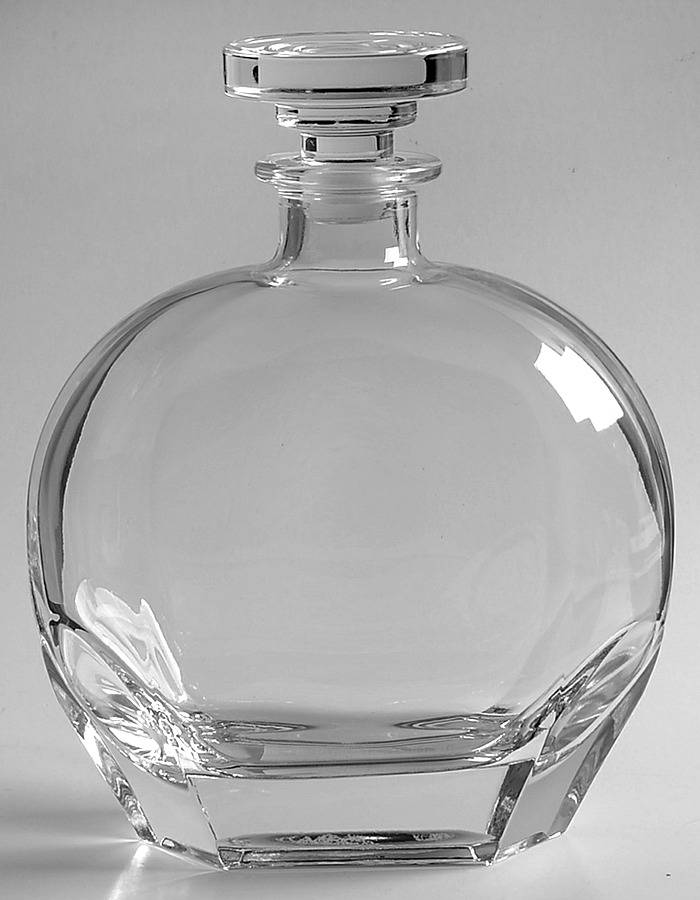 Classico Decanter & Stopper by Luigi Bormioli-1