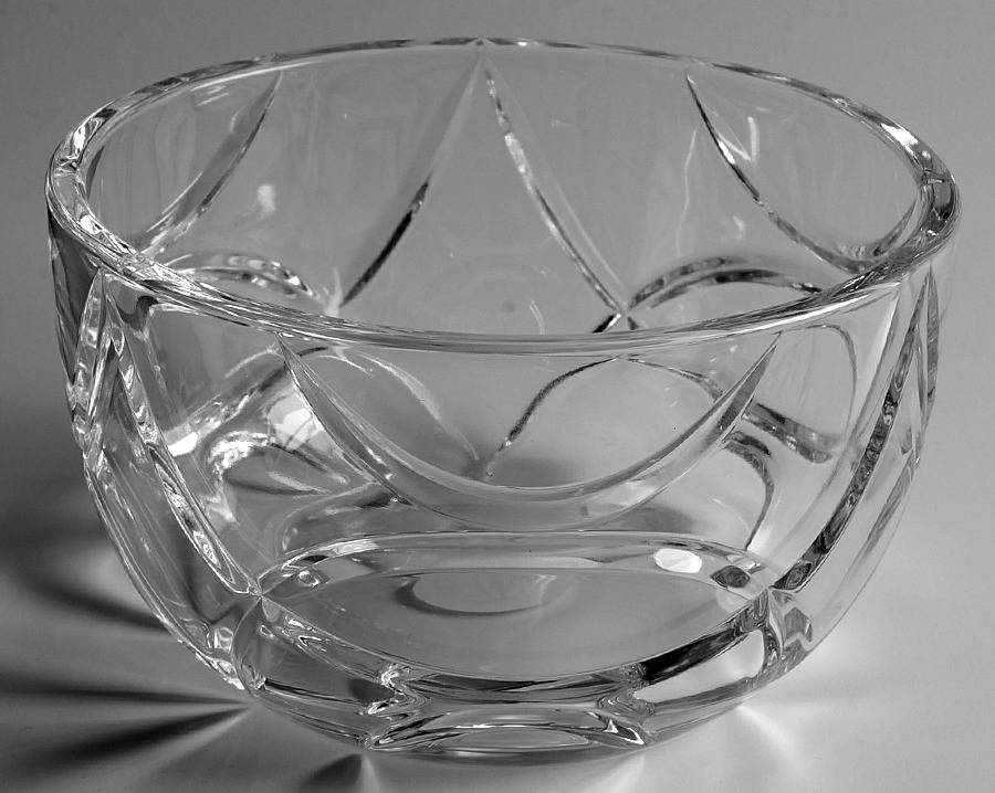 Royalton 6" Round Bowl by Ralph Lauren Crystal-1