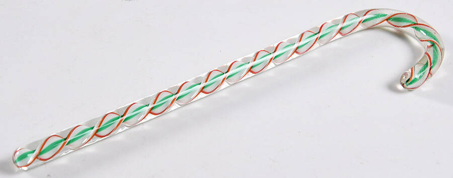 Giftware Ornament by Longaberger Glass-1