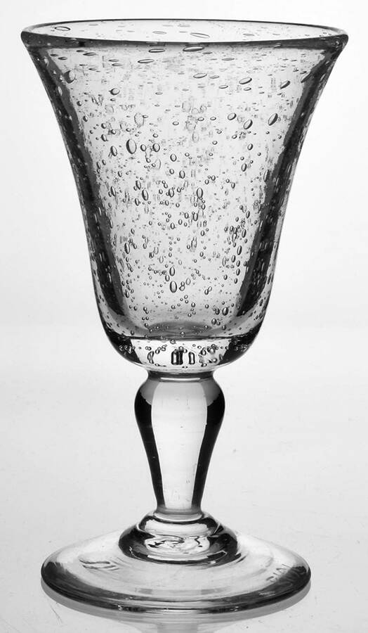 Traditional Clear Red Wine by La Verrerie de Biot-1