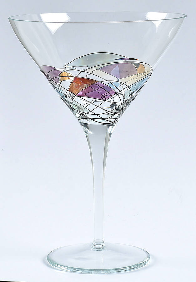 L1U4 Martini Glass by Luminescence Cystal-1