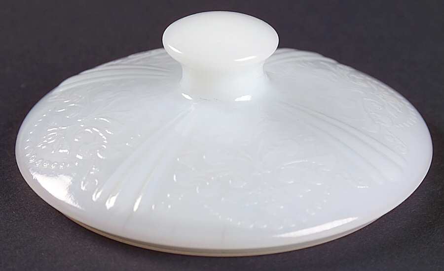American Sweetheart Monax (White) Lid for Footed Sugar Bowl by MacBeth-Evans-1