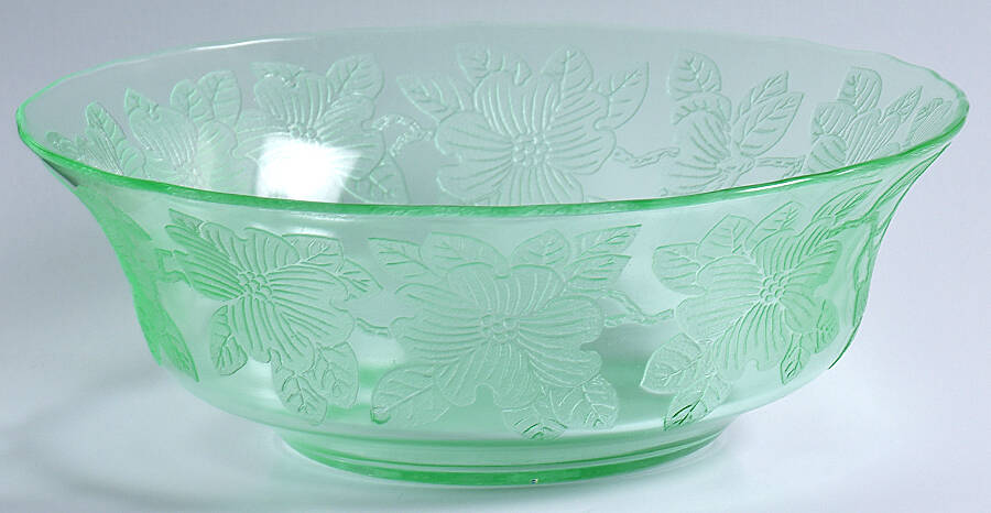 Dogwood Green 8" Berry Bowl by MacBeth-Evans-1