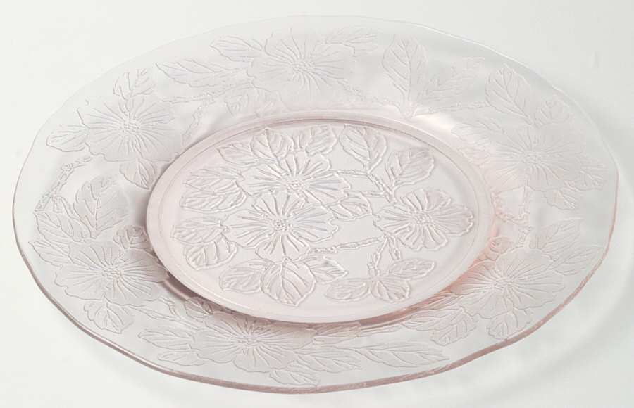 Dogwood Pink Luncheon Plate by MacBeth-Evans-1