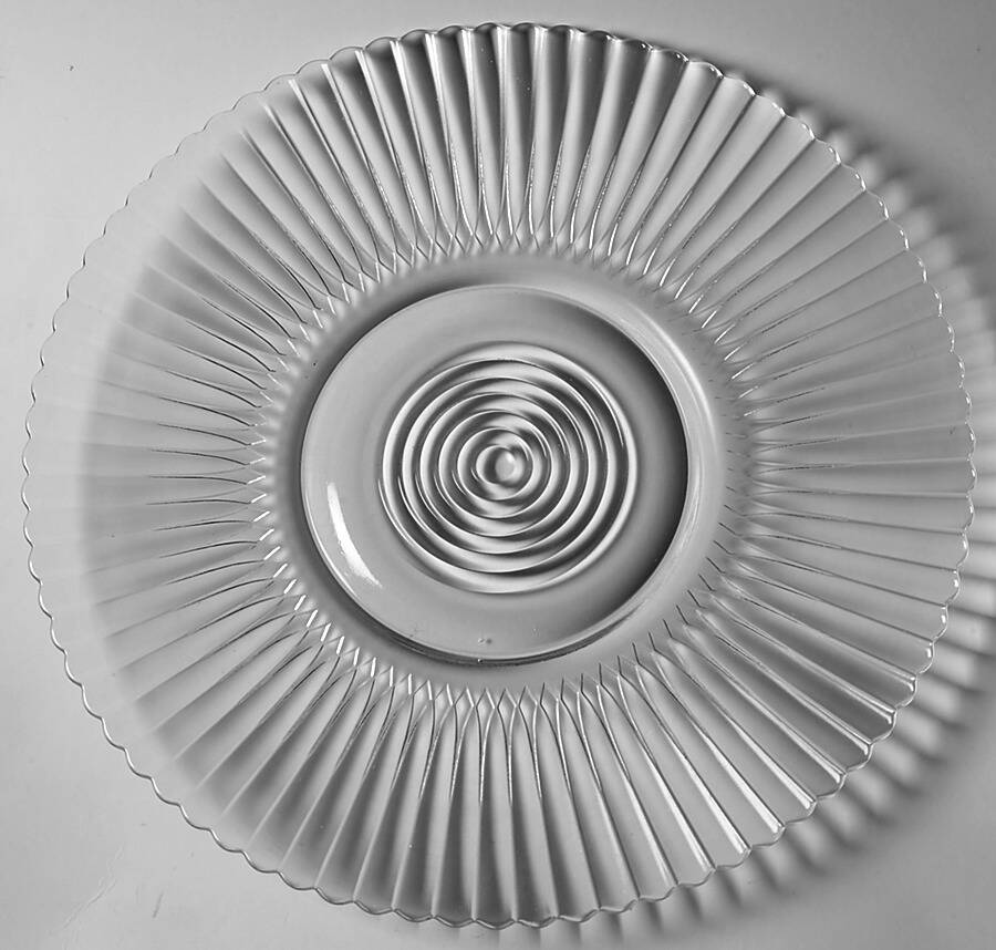 Petalware Clear 10" Salver Plate by MacBeth-Evans-1