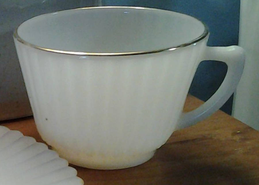 Petalware Cremax (Gold Trim) Cup Only by MacBeth-Evans-1
